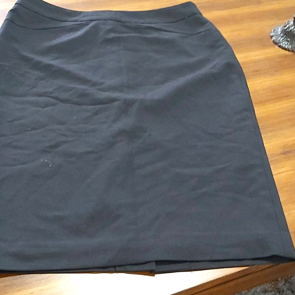 Long pencil skirt